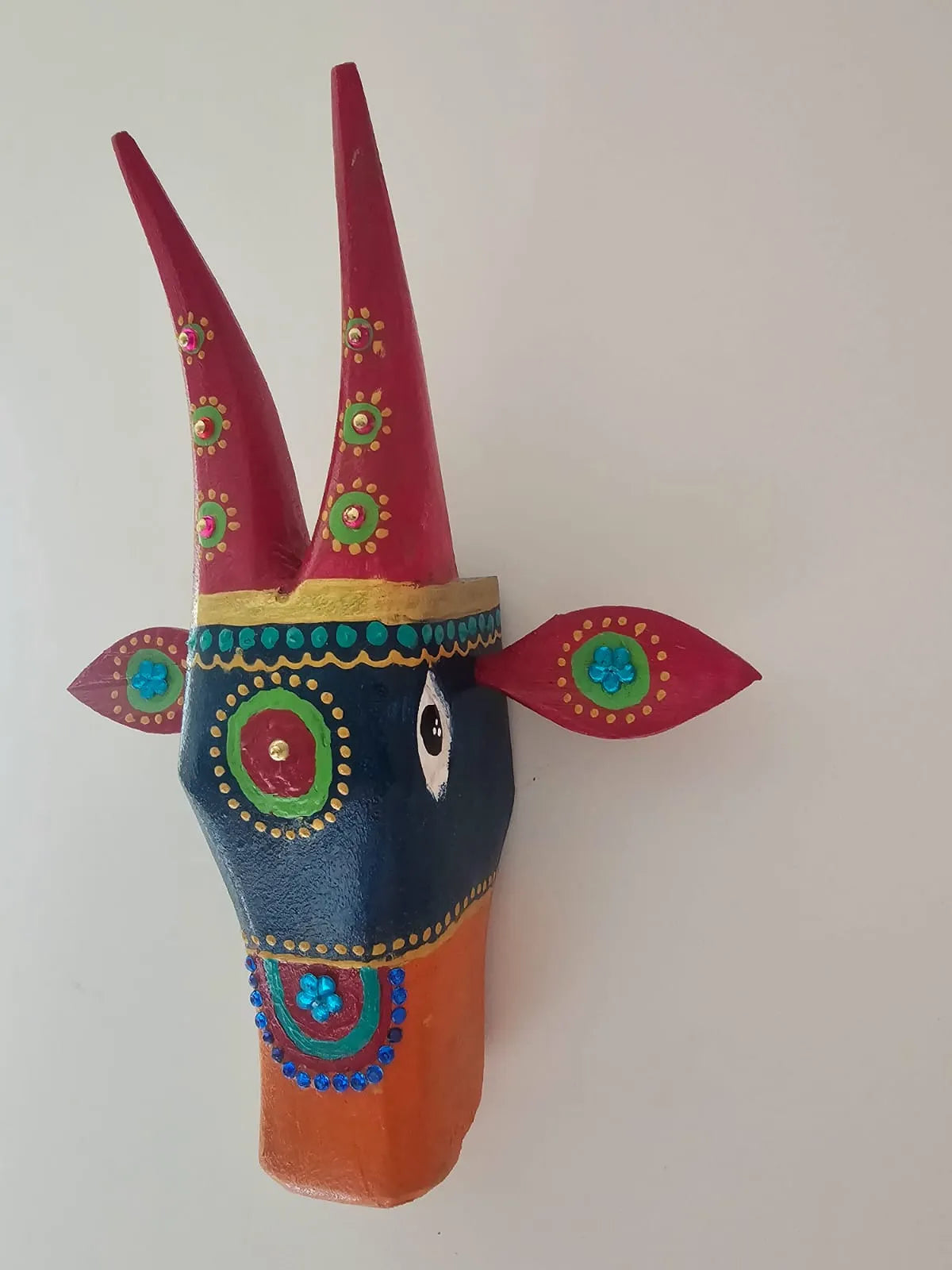 Hand painted Nandi Head- Green and Yellow