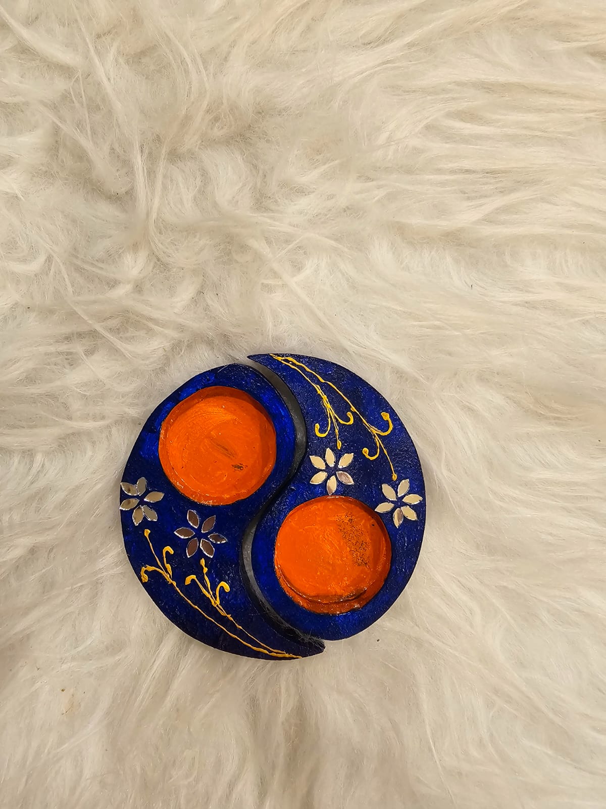 Tlight-Ying Yang-Green+Orange