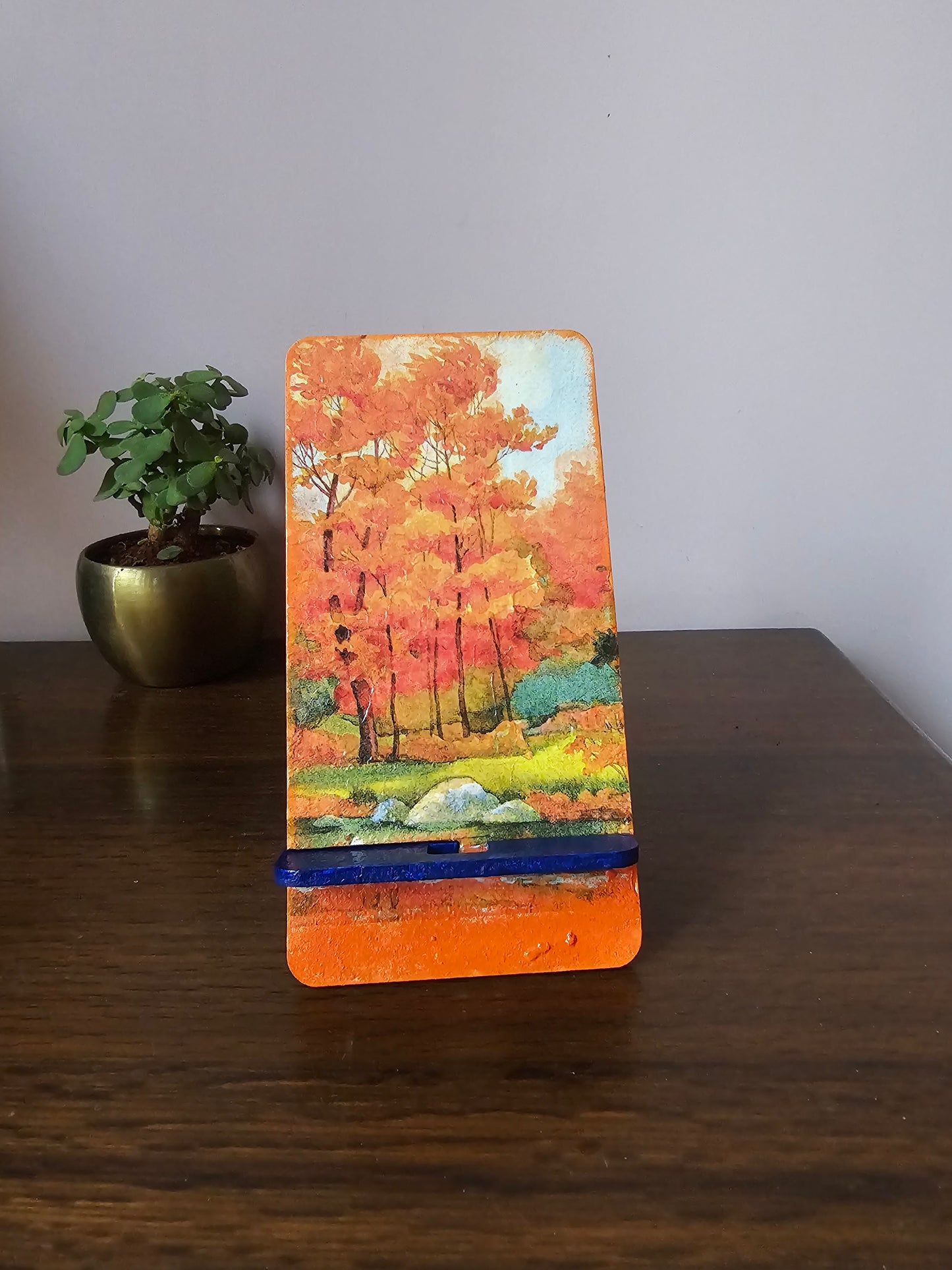 Mobile Stand-Orange Forest